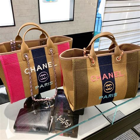 fit water bottle into chanel bag|Chanel Tote Bags .